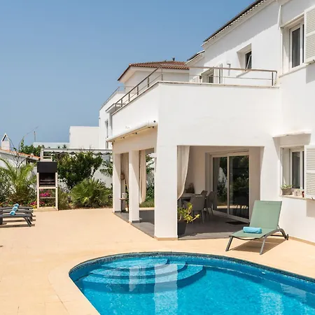 Magdalena 3 Bedroom Villa, *