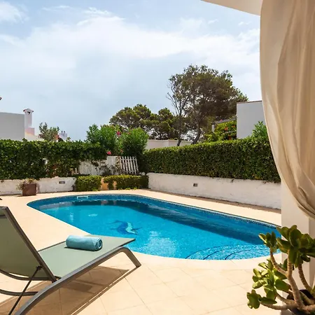 Magdalena 3 Bedroom Villa, * Cala Blanca (Menorca)